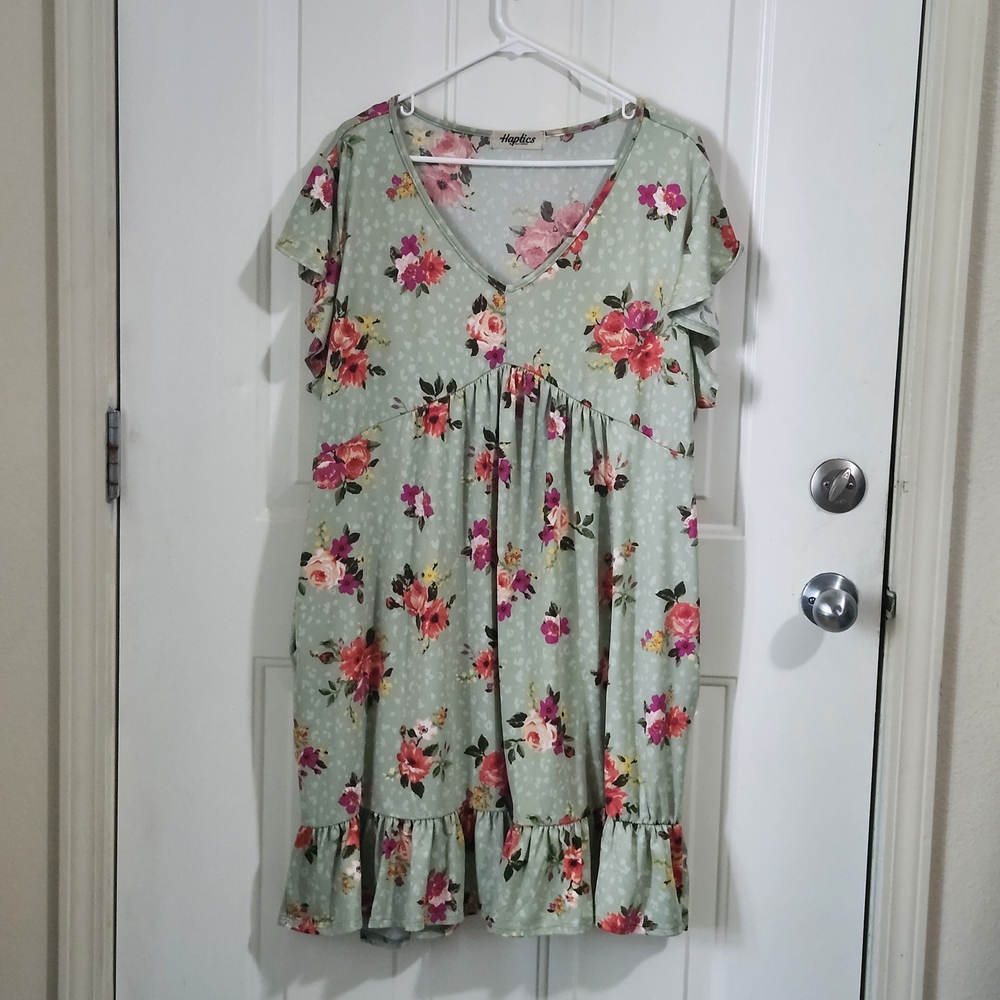 Floral Print Midi Dress in Green